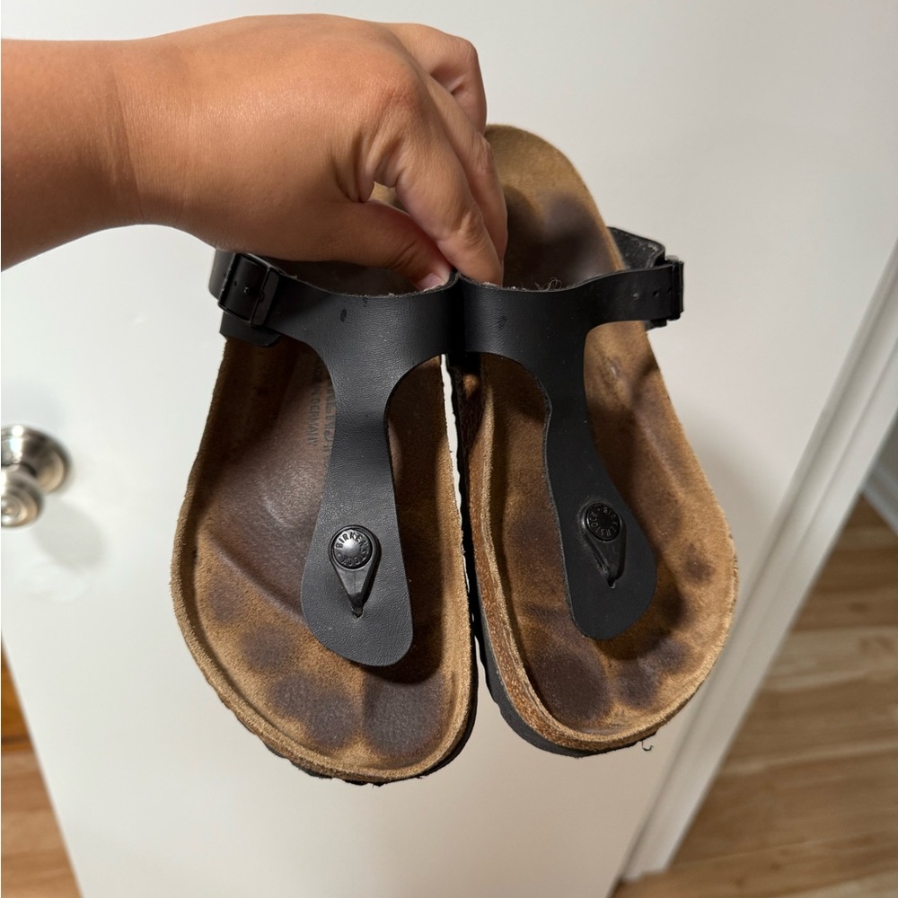Birkenstock black Gizeh sandals size 40